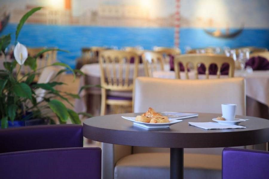 Hôtel Novel Rest. la Mamma