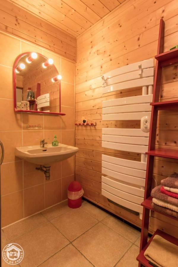 Gîtes de France N°232017 (Le Cyclamon)