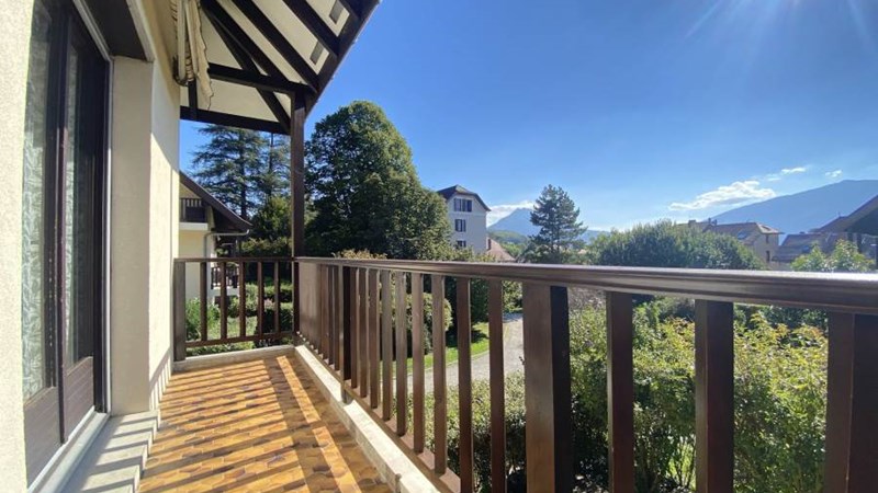 LES CHARMILLES LES CHARMILLES