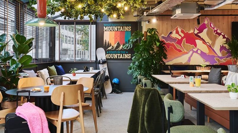 Moxy Annecy – Hôtel 3? Marriott International Moxy Annecy – Hôtel 3? Marriott International