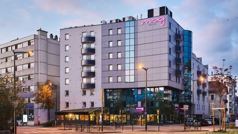 Moxy Annecy – Hôtel 3? Marriott International Moxy Annecy – Hôtel 3? Marriott International